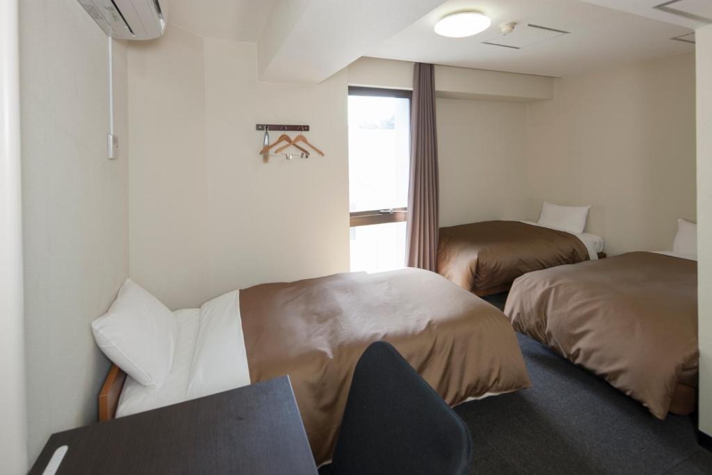 Hotel Plaza Inn Tokushima Room photo